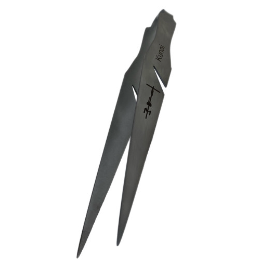 Trumpet Kunai széncsipesz