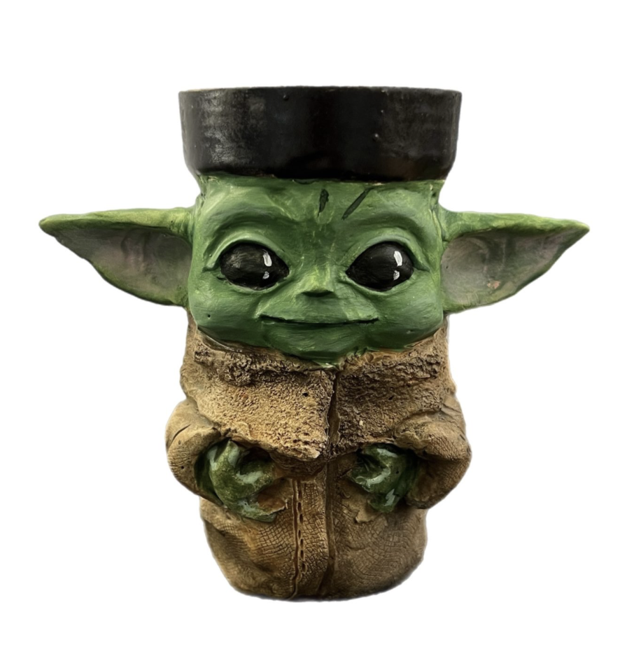 Baby Yoda dohánytartó – kézzel készített